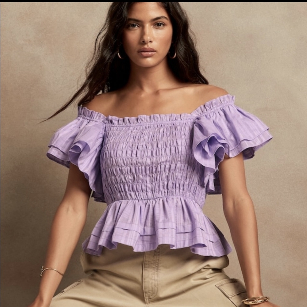 🍌 BR Smocked Ruffle Top - Picture 2 of 5